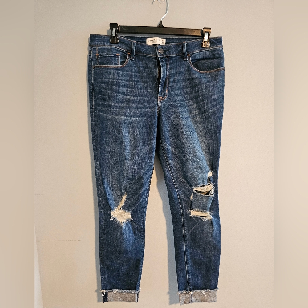 Aberceombie & Fitch Super Skinny Mid-Rise Distressed Jeans | 10 / 30